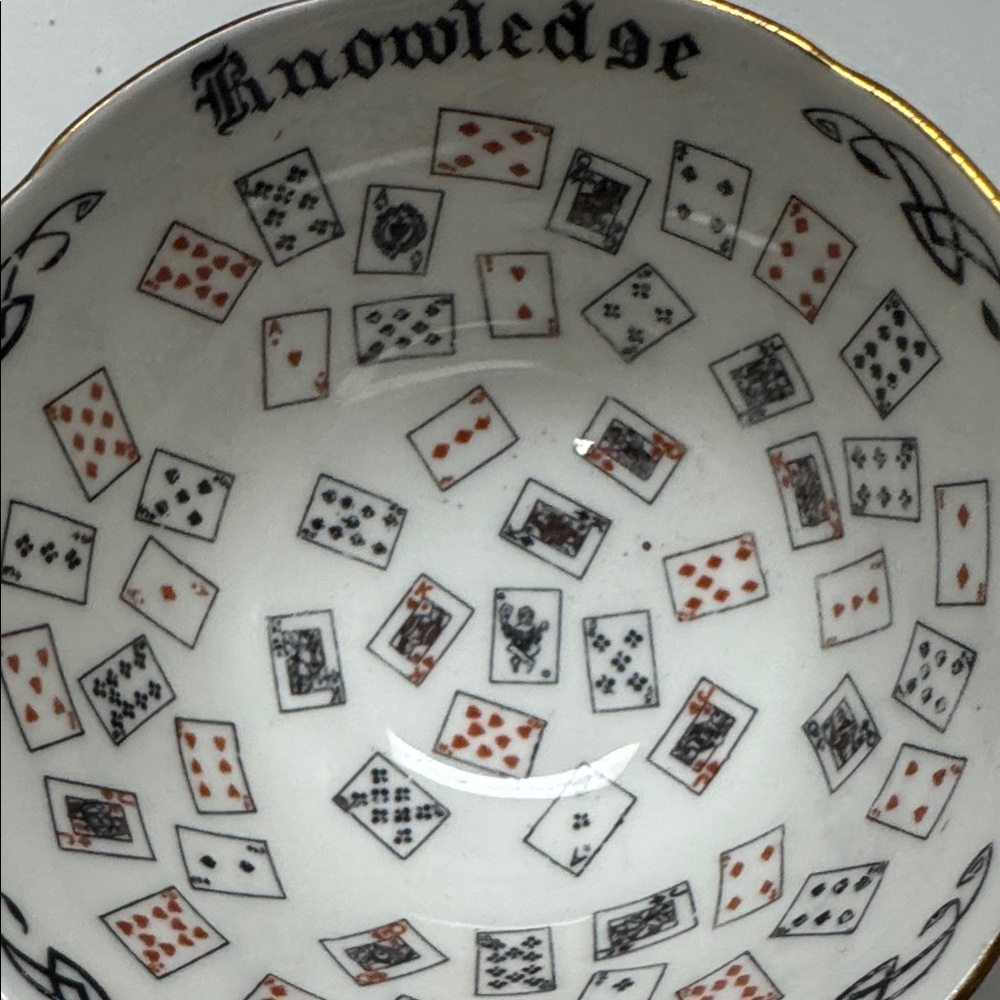 Aynsley Fortune Telling Cup of Knowledge Teacup with Gold Accents Rare Vintage - Picture 11 of 16